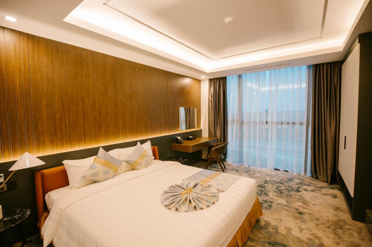 Songlam Waterfront Hotel Ha Tinh Bagian luar foto